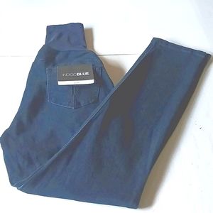 NWT Maternity Straight Leg  Blue Jeans Size Large